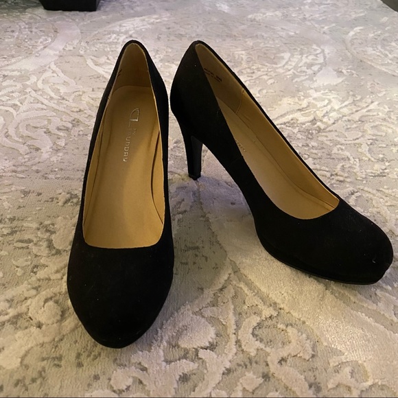 Chinese Laundry Pumps - Picture 3 of 6